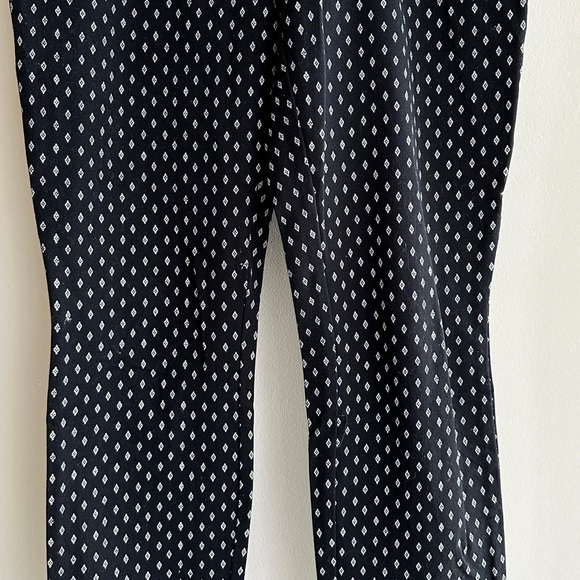 GAP Signature Skinny Ankle Pants, Black and White Diamond Print Pants, Size 10 - Picture 4 of 16